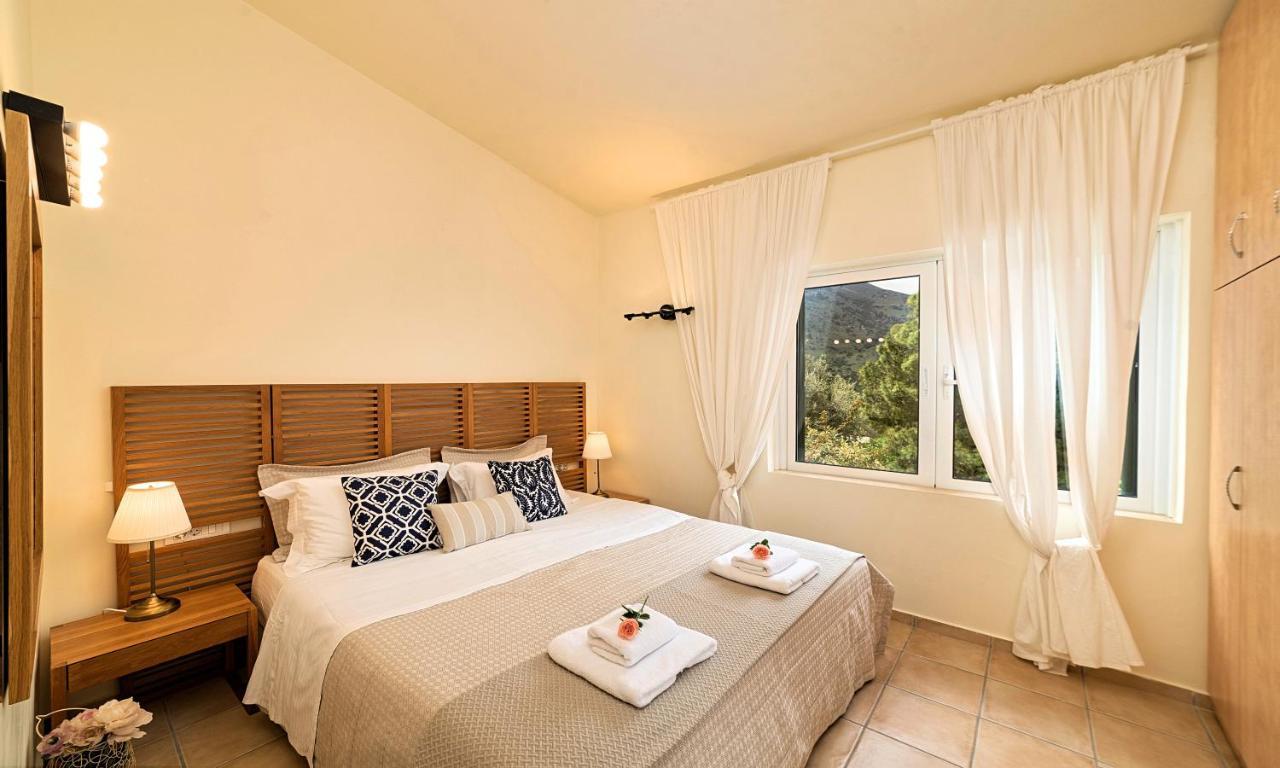 Apple Villas Mouríon 外观 照片